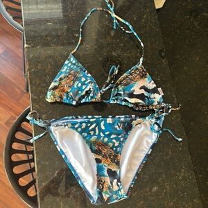 NWOT VENUS Bikini